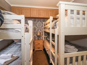 Jonstone Pines - Chambre