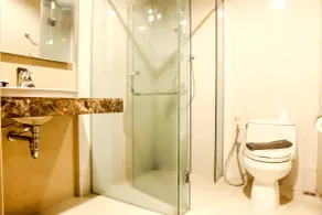 Best Location 1BR The Mansion at Kemang Apartment - Bathroom