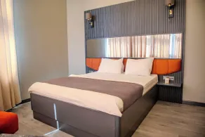216 Palace Suites - Chambre