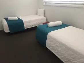 Macquarie Barracks Motor Inn - Room