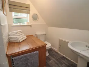 The Coach House - Bathroom