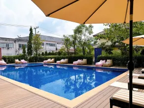 Miloft Suvarnabhumi Airport Hotel - Piscine