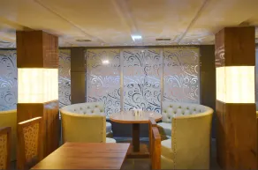 The River Front Resort - Restaurant