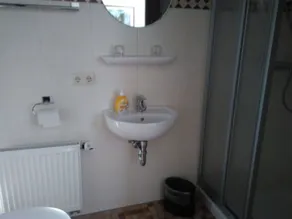 Alte Kornbrennerei GBR - Bathroom