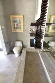 Uncle Jo Ranch - Bathroom
