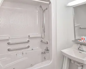 Econo Lodge Inn & Suites Shelbyville - Salle de bain