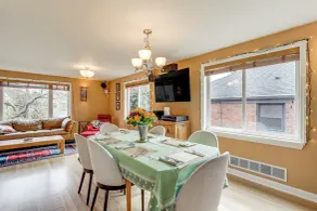 6 Mi to Dtwn Seattle: Walkable Home w/ Hot Tub - Innvendig