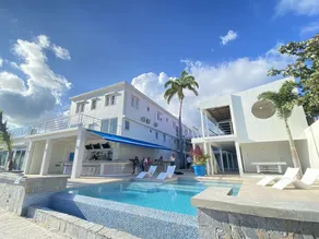 Seaview Beach Hotel - Restaurant