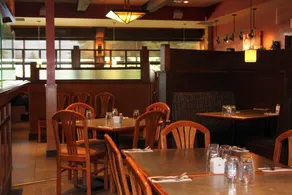Walking Eagle Inn & Lodge - Restaurant
