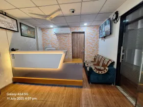 Hotel Rudraksh - Reception