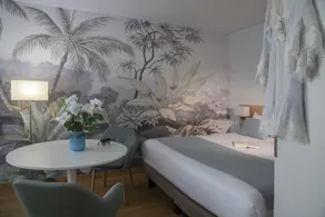 Hôtel Chambord, Menton - Chambre