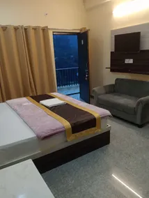 Hotel Moon Light Bhimtal - Room