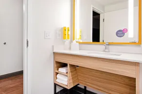 Tru by Hilton Chapel Hill - Salle de bain