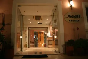 Aegli Hotel - Réception