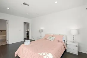 Beverly Hills Home Guest House Hot Tub - Camera
