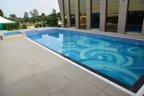 The Riverside Inn - Piscina