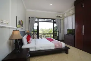 Griya Shanti Homestay - Room