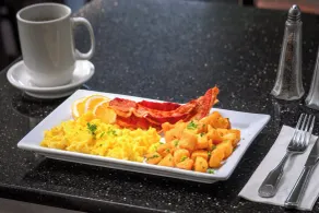 Holiday Inn & Suites San Mateo - SFO by IHG - Restaurant