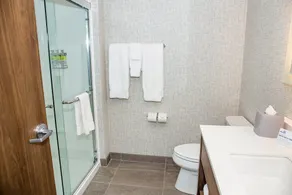 Holiday Inn Express & Suites - Halifax – Dartmouth - Salle de bain