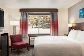 Ramada by Wyndham Richland Center - Zimmer