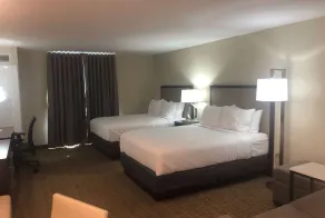 Hawthorn Extended Stay by Wyndham Monahans - Zimmer