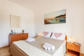 Luxuriöses Ferienhaus mit Pool - Zimmer