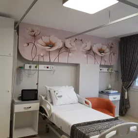 mutlu genç dur - Room
