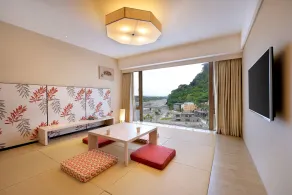 Chihpen Century Hotel - Room