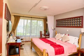 PELICAN LODGE - LAKE ELEMENTAITA - Chambre