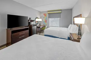 Hampton Inn & Suites Camp Springs/Andrews AFB - Værelse