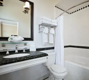 Snug Harbor Inn - Salle de bain