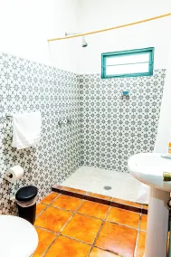 Ganesha House - Bathroom