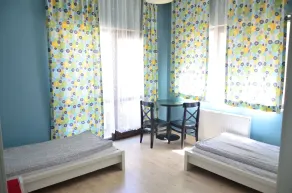 Deeps Hostel - Room