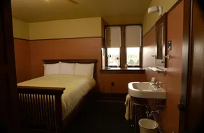 Midland Railroad Hotel - Værelse
