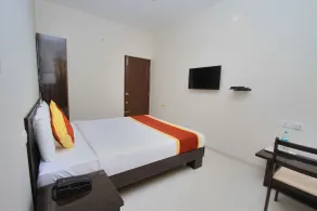 Hotel O Manu Residency - Chambre