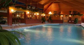 Forest Hills Hotel & Country Club - Basseng