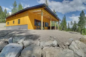 Lakeside Cabin w/ Hot Tub: 3 Mi to Flathead Lake! - Interior