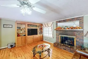 4BR Waterview Home w/ Pool, Fire Pit & Fishing - Interiør