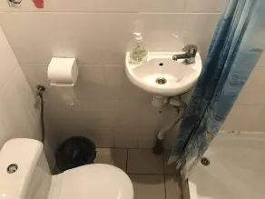 Mister Hostel - Bathroom