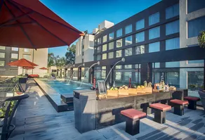 Indore Marriott Hotel - Pool
