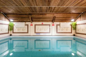 Beach Hut Suites - Piscina