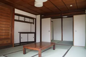 Moon's Cafe - In-room dining