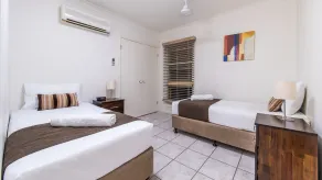 Magnificence At Airlie - Room
