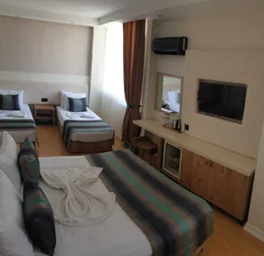Grand Boss Suit Hotel - Room