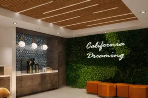 La Quinta Inn and Suites by Wyndham Torrance Redondo Beach - Lobby