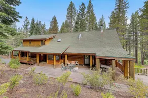 All-season Family Cabin w/ Forest Views in Truckee - Interiør