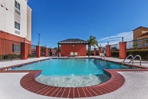 Candlewood Suites Deer Park by IHG - Piscine