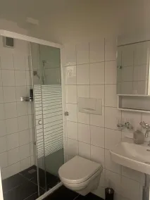 Hotel Hechtplatz Self Check In - Bathroom