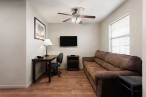 Eagle's Den Suites Big Spring a Travelodge by Wyndham - Chambre
