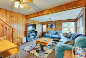Walk to Wyalusing Beach: Cabin w/ River View! - Interiör